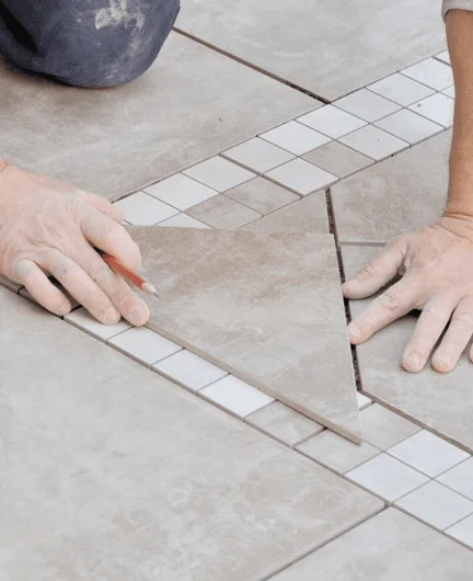 eb98ab8a-edcc-49a2-825a-bc605bf737bd-укладка плитки.png